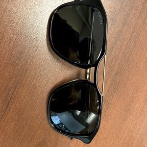New Authentic Gucci sunglasses bought in Paris Last year. Condition is 10/10.